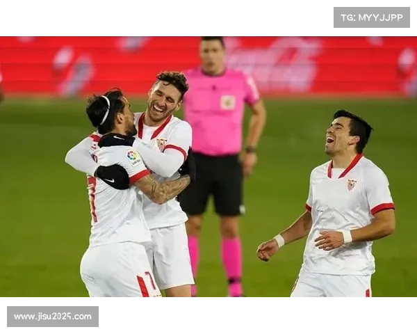 阿扎马特·穆尔扎卡诺夫首回合击败拉基奇 延续不败战绩 阿扎马特·穆尔扎卡诺夫首回合击败拉基奇 延续不败战绩